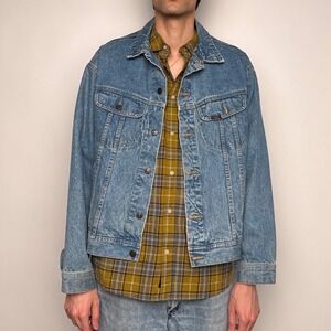 Vintage Lee Denim Jacket Mens XL Blue Trucker Henkels & McCoy Embroidered